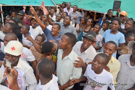 Photo - Hinche Haiti, Protest against Fransisco Delacruz, Funerailles Victim DIFE Pump Gasoline