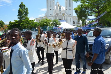 PHOTO: Haiti - Ordination Desinord Jean, nouvel Eveque de Hinche