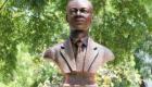 PHOTO: Haiti - Buste de Nemours Jean Baptiste sur la Place Sainte-Anne