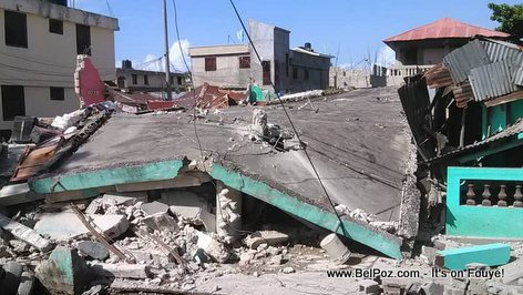 Haiti Earthquake 2021 - a house in southern Haiti collapses